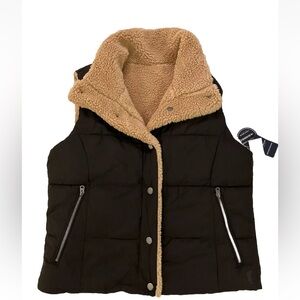 Lucky Brand Reversible Sherpa Puffer Vest Black Tan Size L NWT